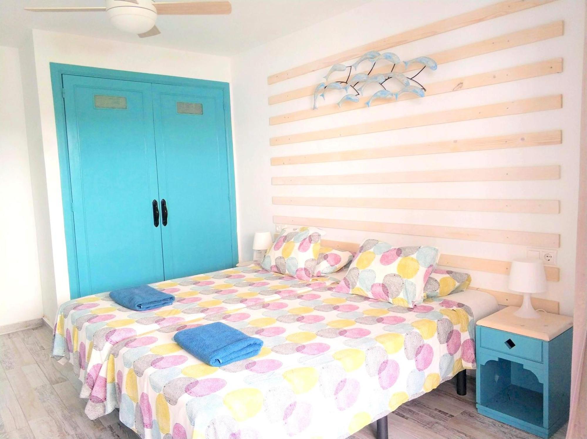 Port Royal Apartments, Heated Pool, Speed Wifi, Terrace Арона Номер фото